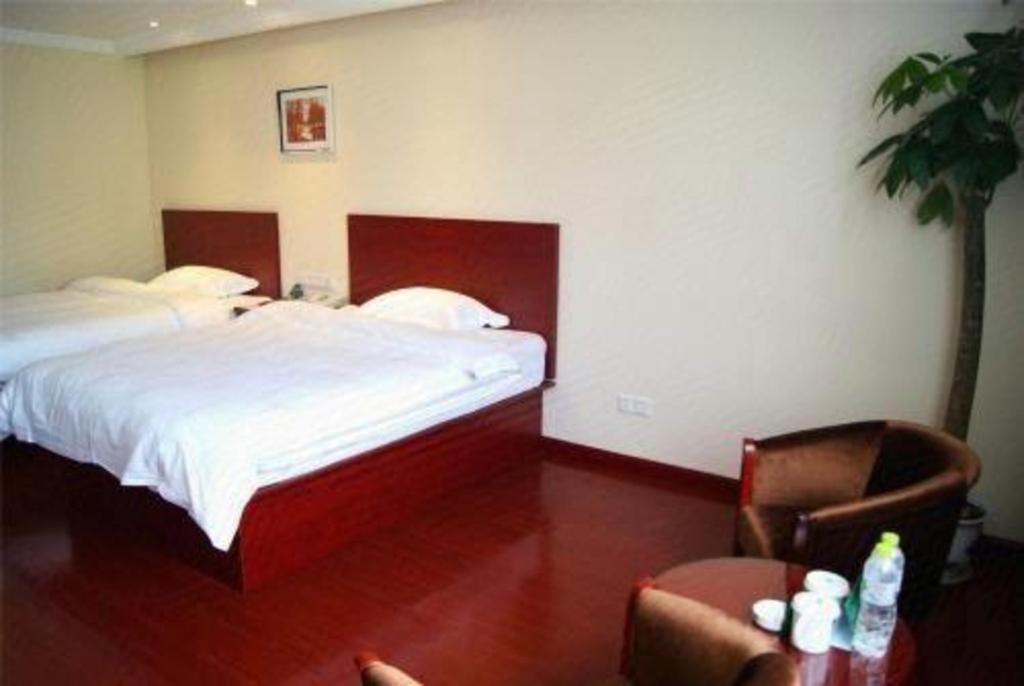 Greentree Inn Taiyuan Pingyang Road Business Hotel Exteriér fotografie